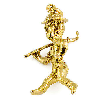9ct gold 5.2g Man with Walking stick Charm